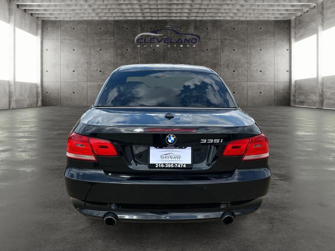 Used 2007 BMW 335i Convertible image 4
