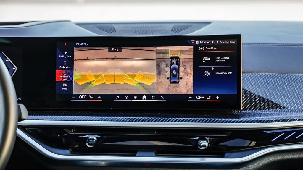 Used 2024 BMW X6 M60i w/ Parking Assistance Package image 17