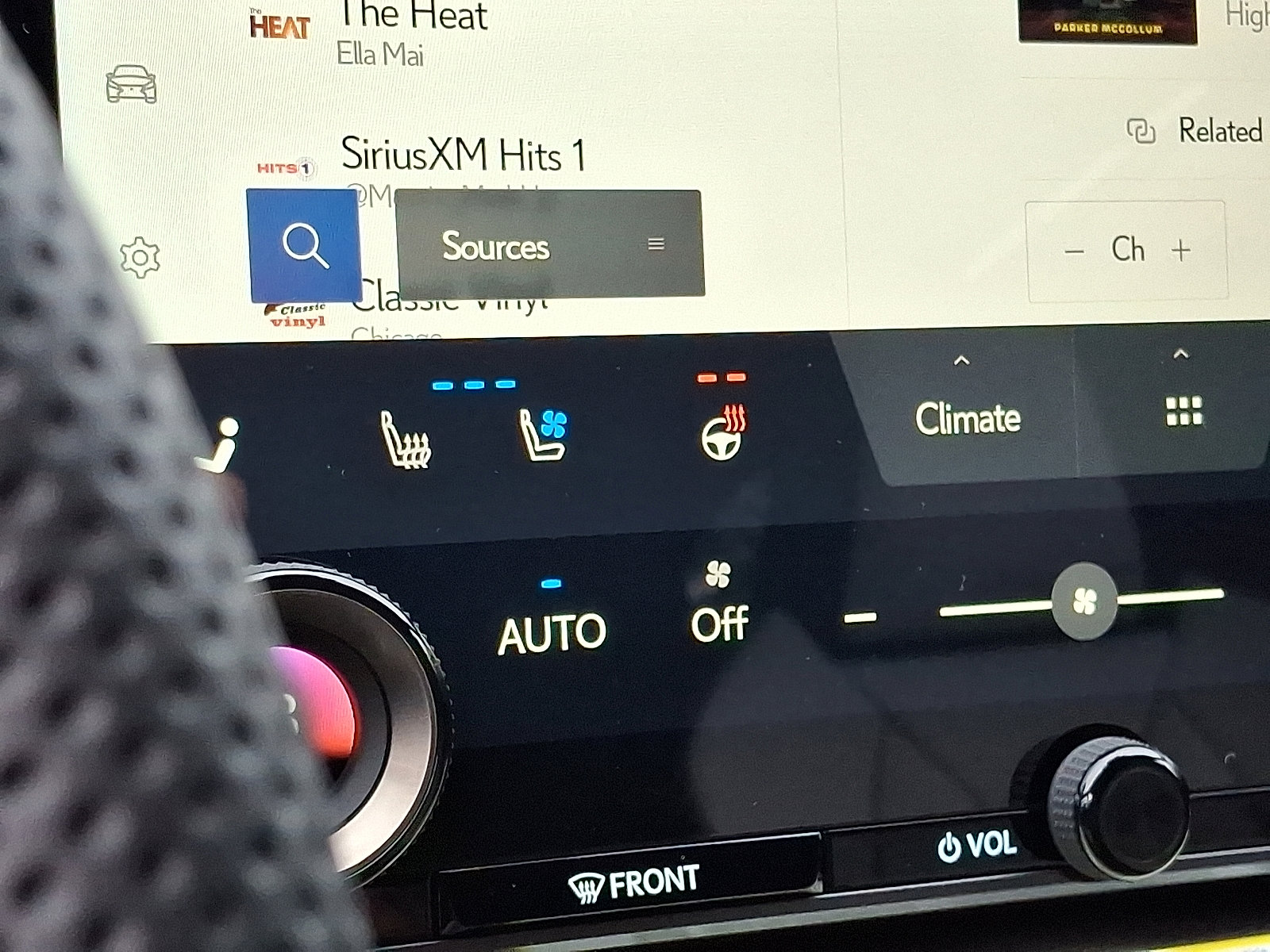 New 2025 Lexus TX 500h AWD image 16