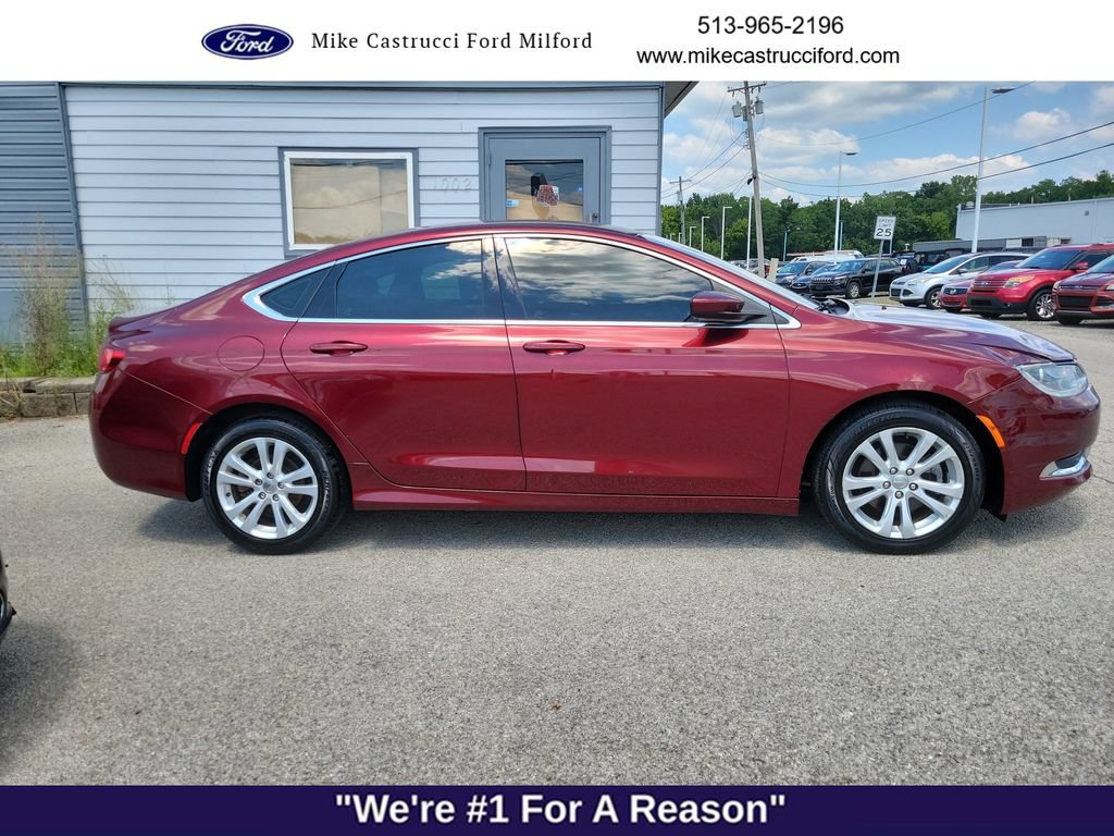 Used 2015 Chrysler 200 Limited FWD image 6