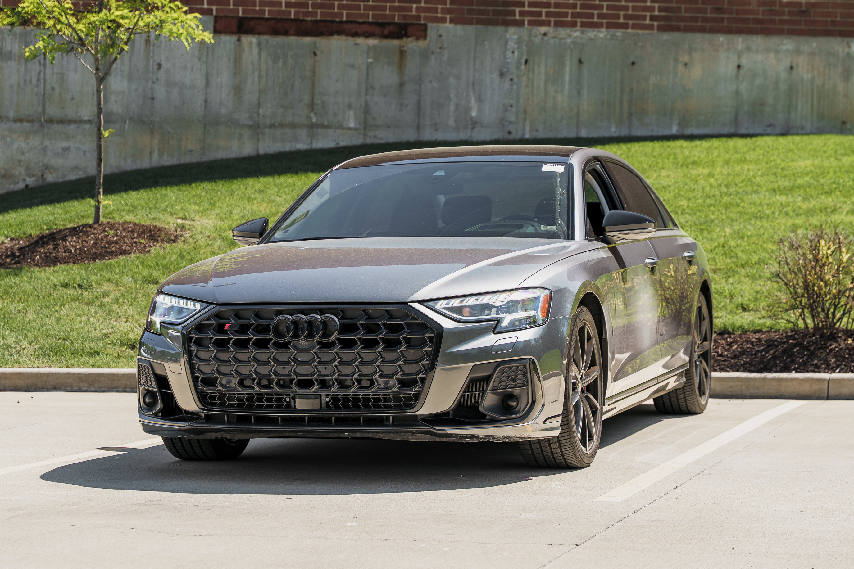 Certified 2022 Audi S8 AWD/4WD image 7