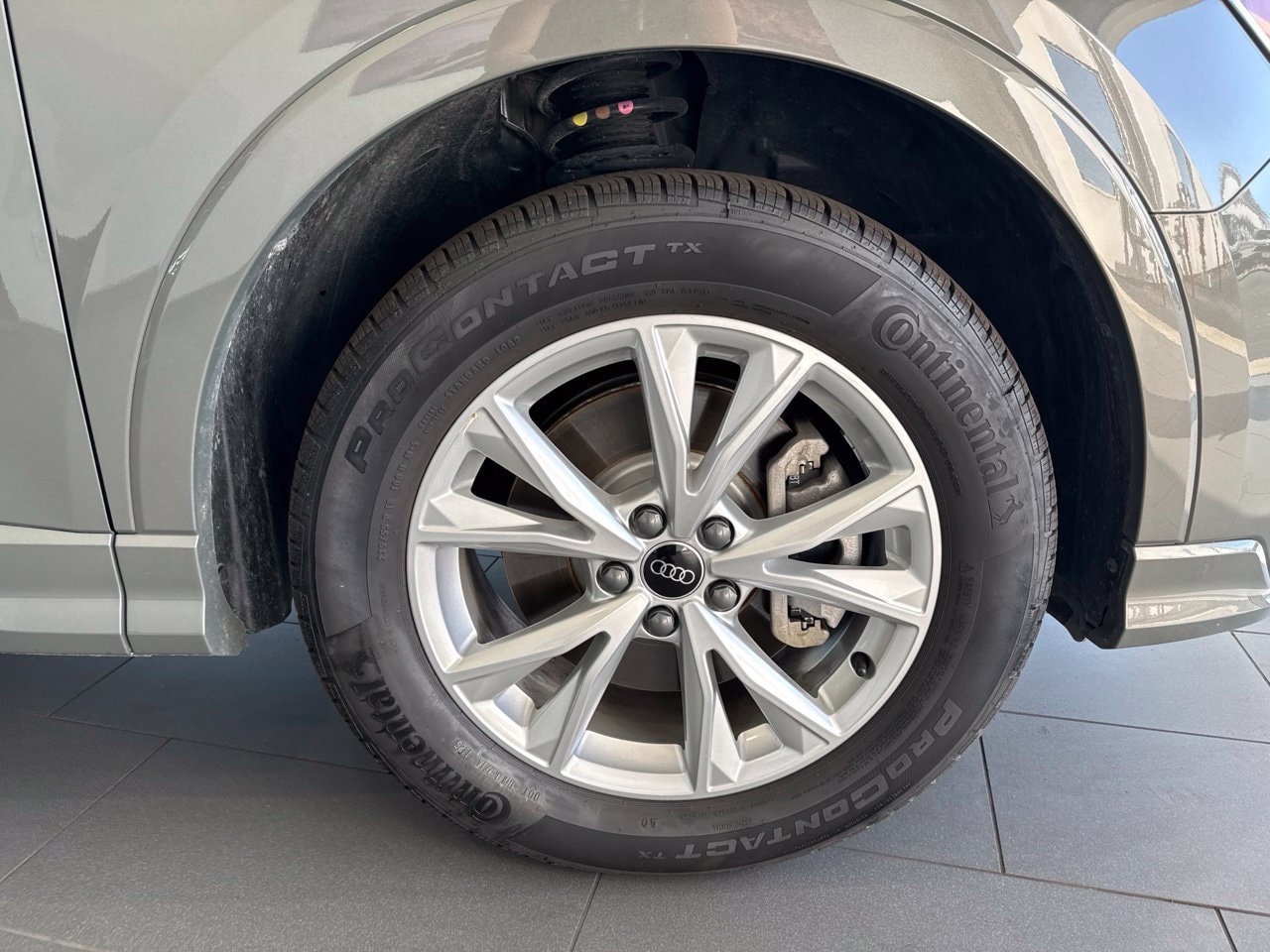 Certified 2025 Audi Q3 2.0T Premium w/ Convenience Package AWD/4WD image 56