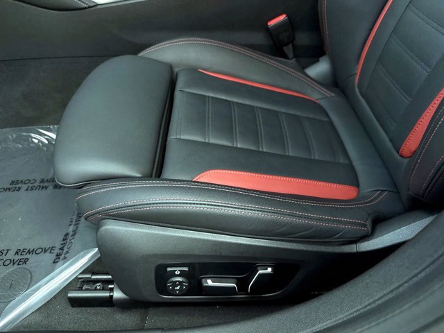 Used 2025 BMW i4 M50 AWD/4WD image 17