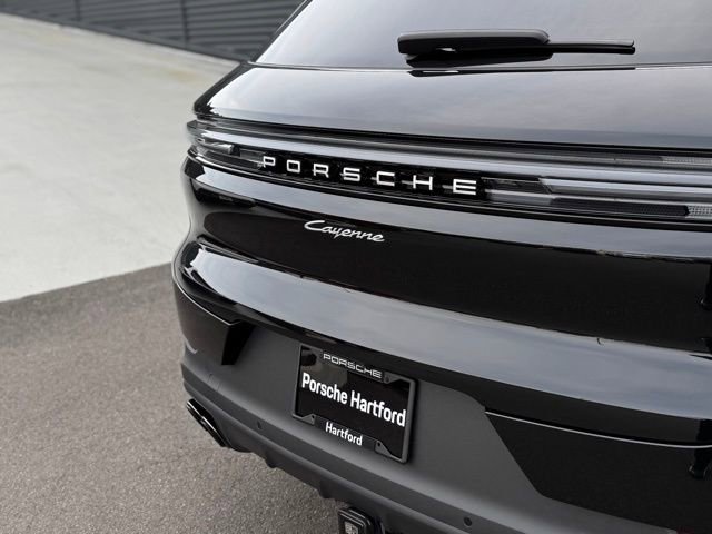 New 2026 Porsche Cayenne AWD/4WD image 39