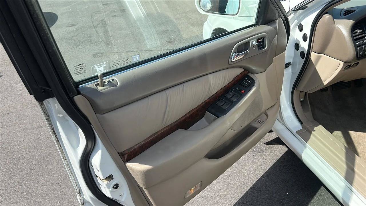 Used 2003 Acura TL FWD image 18