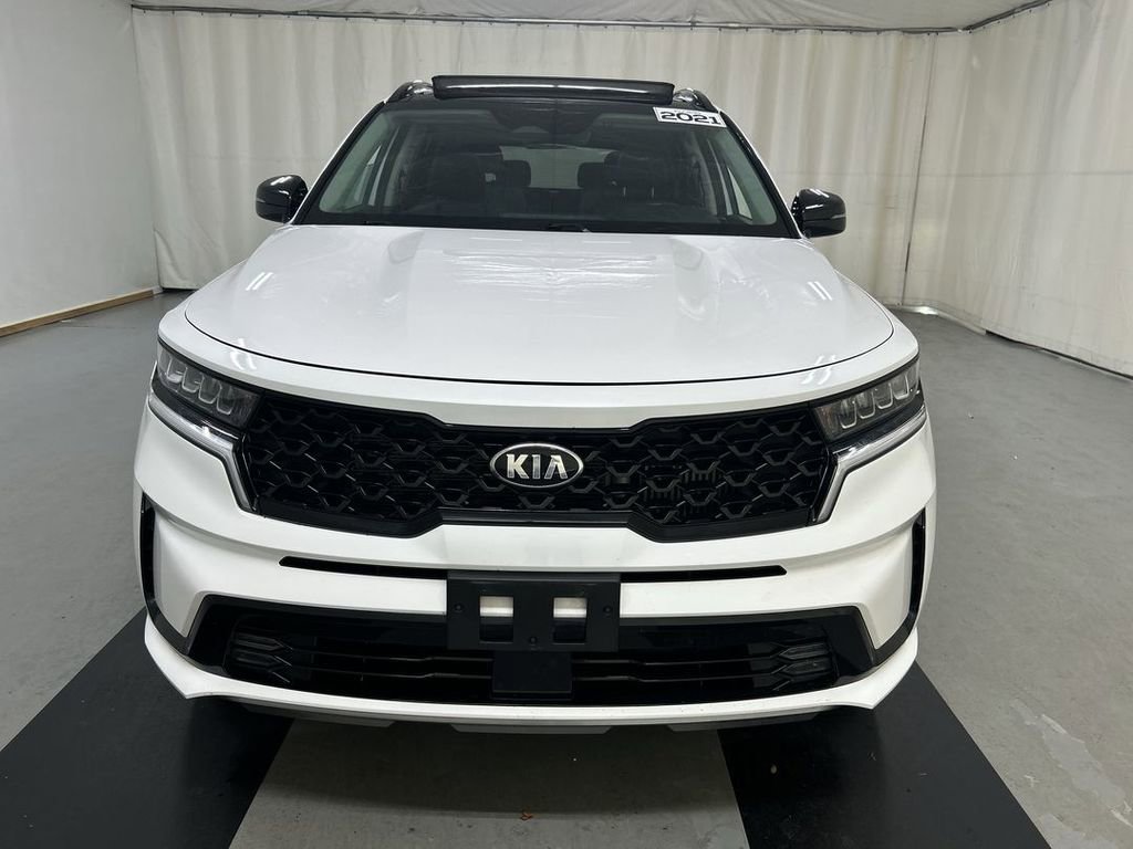 Used 2021 Kia Sorento EX w/ Panoramic Sunroof Package AWD/4WD image 3