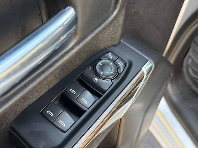 Used 2022 Chevrolet Silverado 1500 RST AWD/4WD image 18