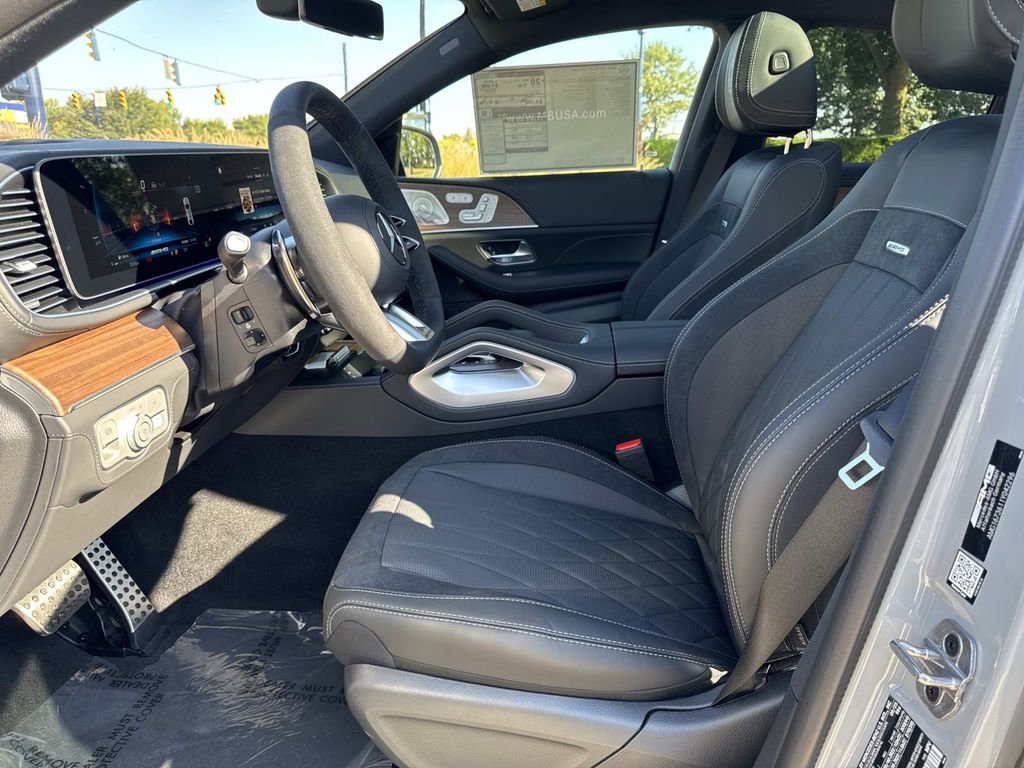 New 2026 Mercedes-Benz GLE 53 AMG 4MATIC Coupe image 18