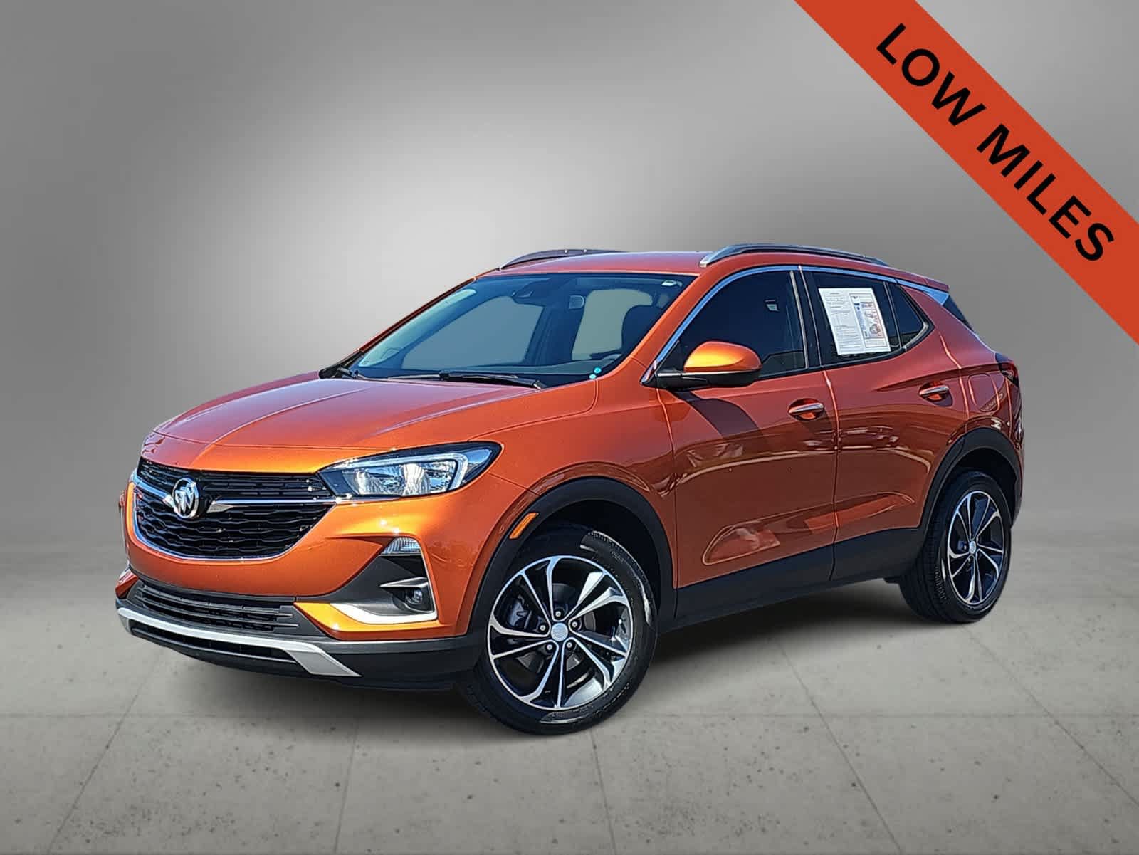 Used 2022 Buick Encore GX Select FWD image 1