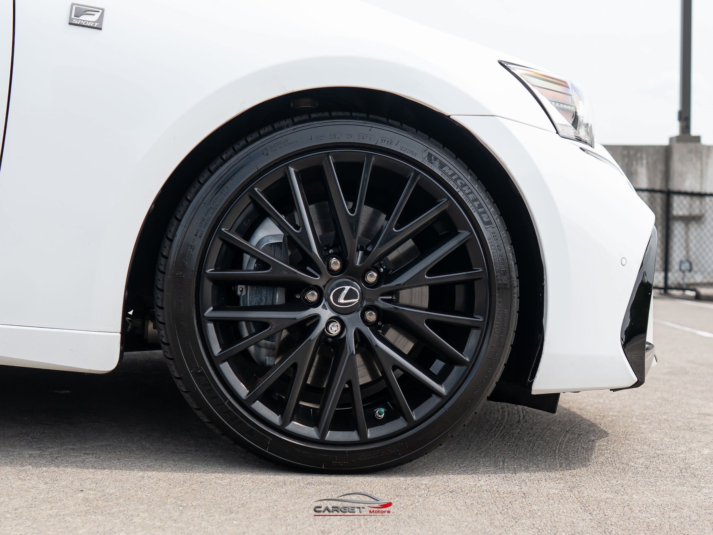 Used 2019 Lexus IS 300 F Sport w/ F Sport Package RWD image 9