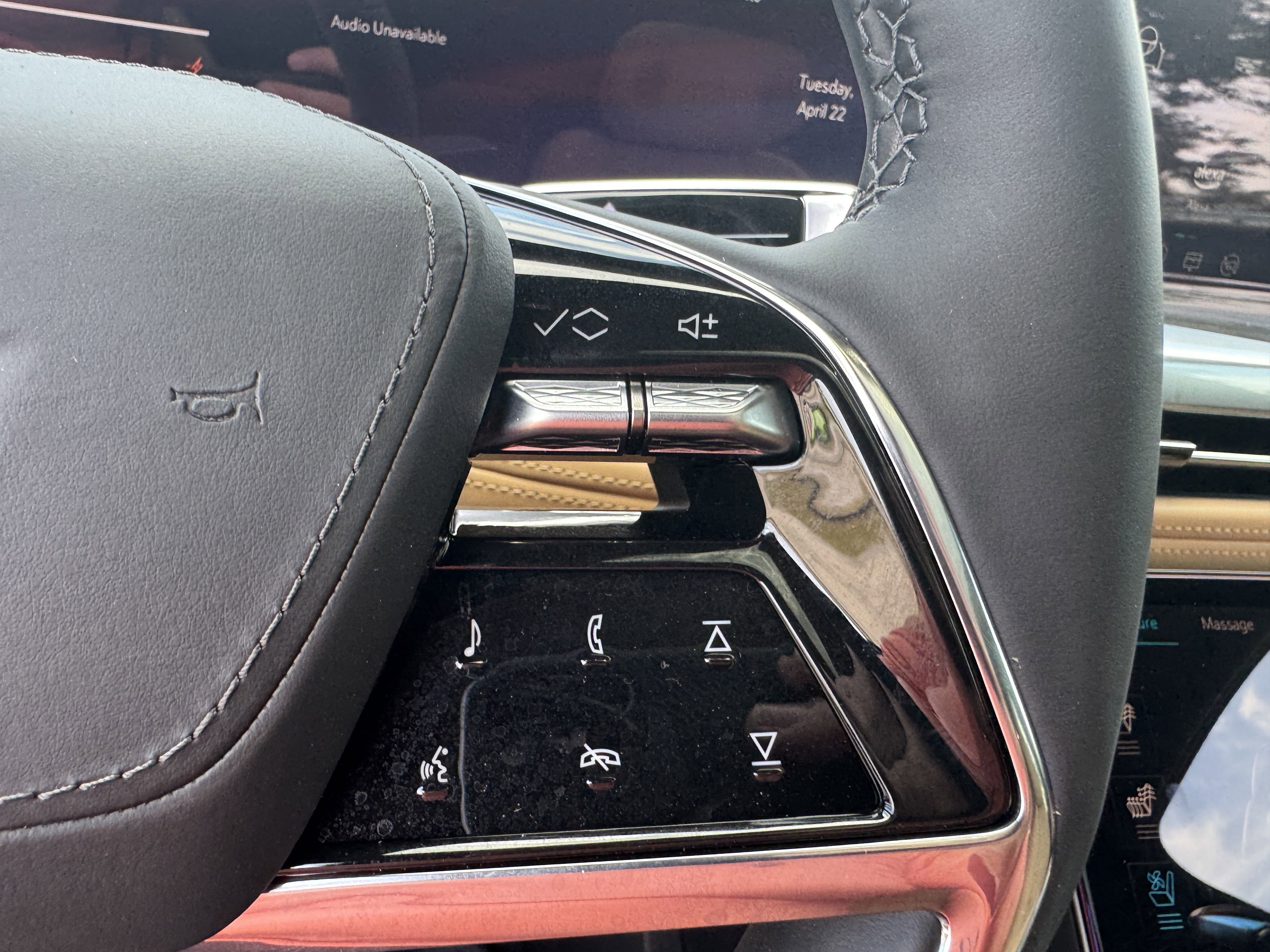 New 2025 Cadillac Escalade IQ Luxury 2 image 29