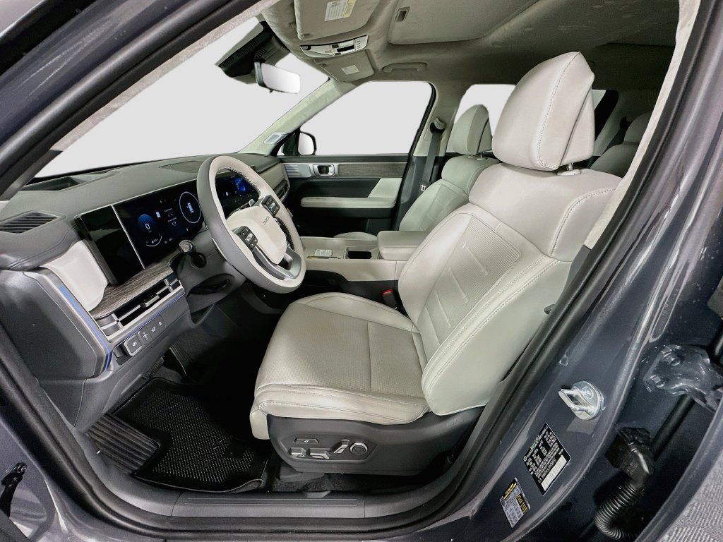 New 2027 Hyundai Santa Fe Calligraphy FWD image 16