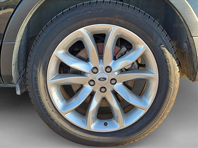 Used 2014 Ford Explorer XLT w/ Equipment Group 202A FWD image 15