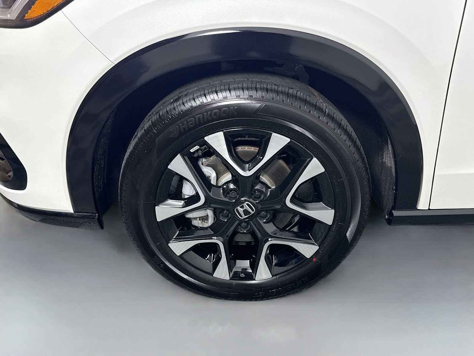 Certified 2026 Honda HR-V EX-L image 39