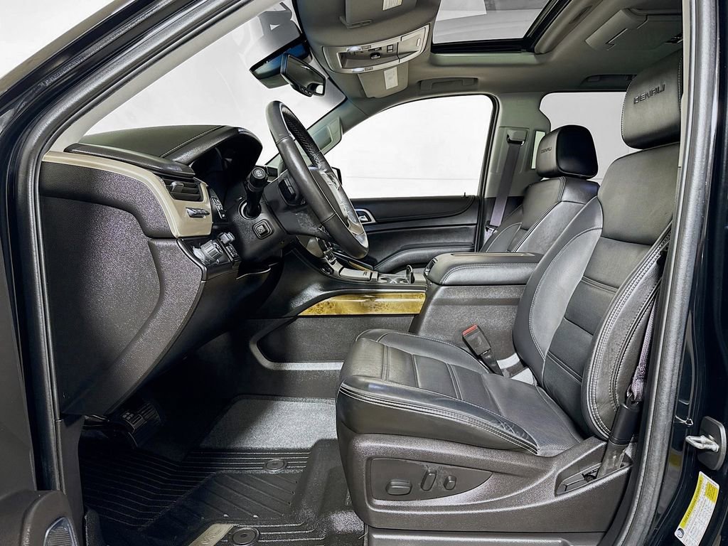 Used 2017 GMC Yukon Denali w/ Open Road Package image 20