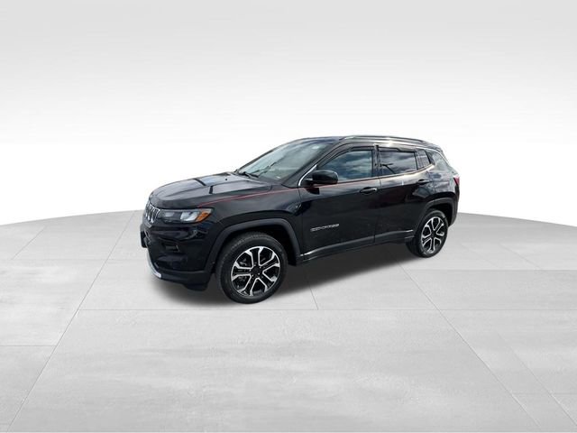 Used 2022 Jeep Compass Limited image 4