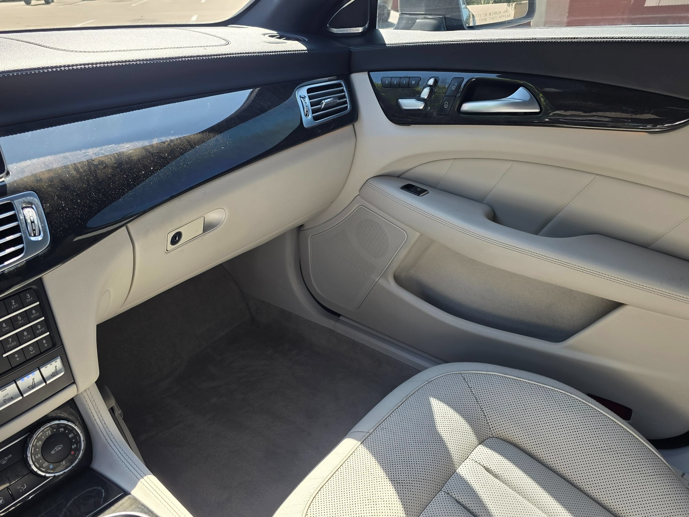 Used 2017 Mercedes-Benz CLS 550 w/ Premium 2 Package image 33