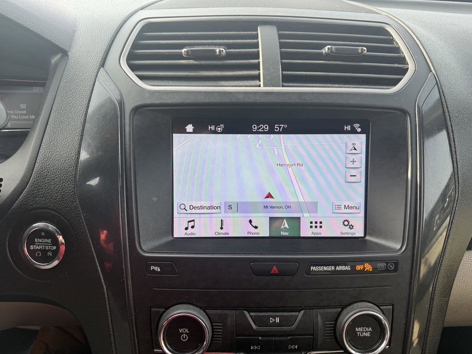 Used 2019 Ford Explorer XLT w/ Equipment Group 202A image 20