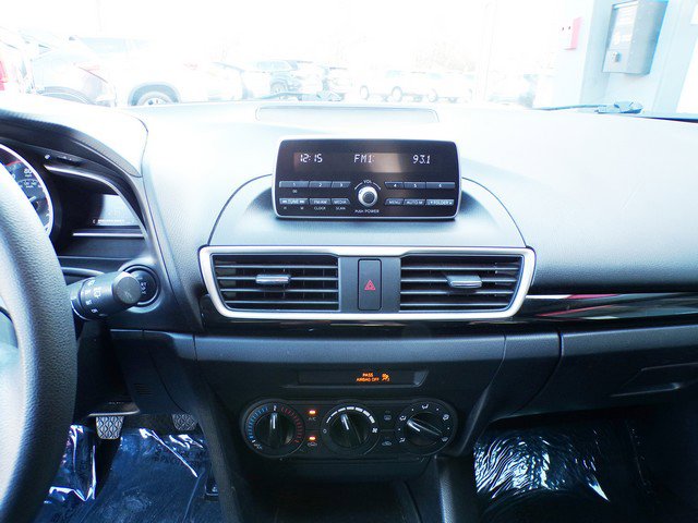 Used 2014 MAZDA MAZDA3 i Sport image 12