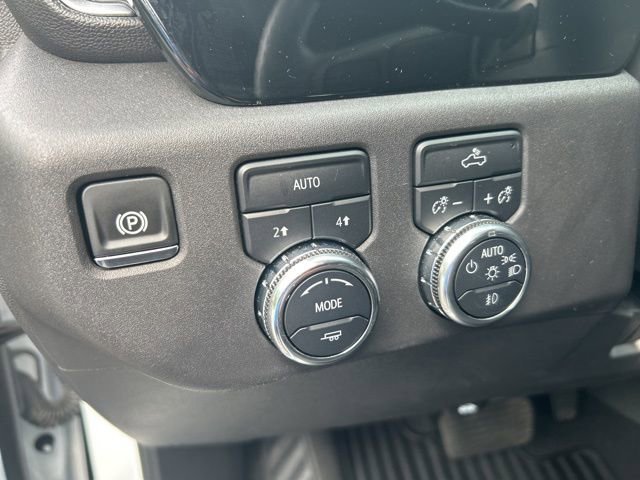 Used 2024 GMC Sierra 1500 Elevation image 16