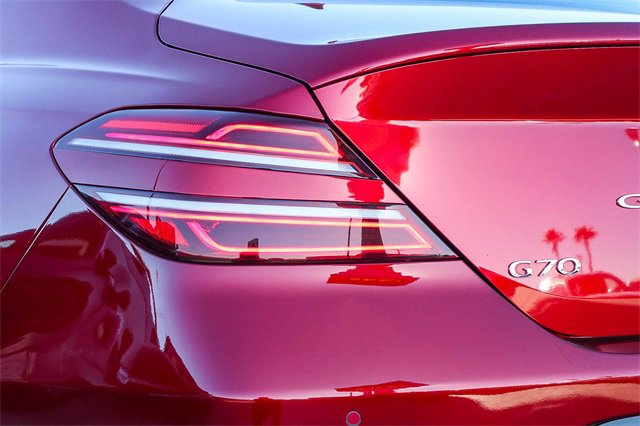 Used 2022 Genesis G70 2.0T w/ Prestige Package image 11