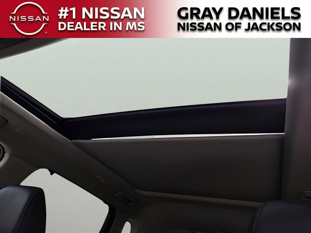 New 2026 Nissan Rogue Platinum w/ Platinum Premium Package image 12