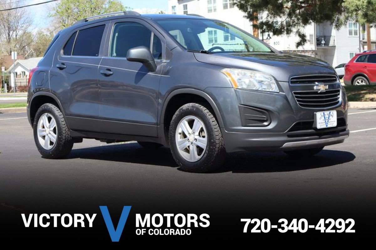 Used 2016 Chevrolet Trax LT w/ LT Convenience Package AWD/4WD image 46