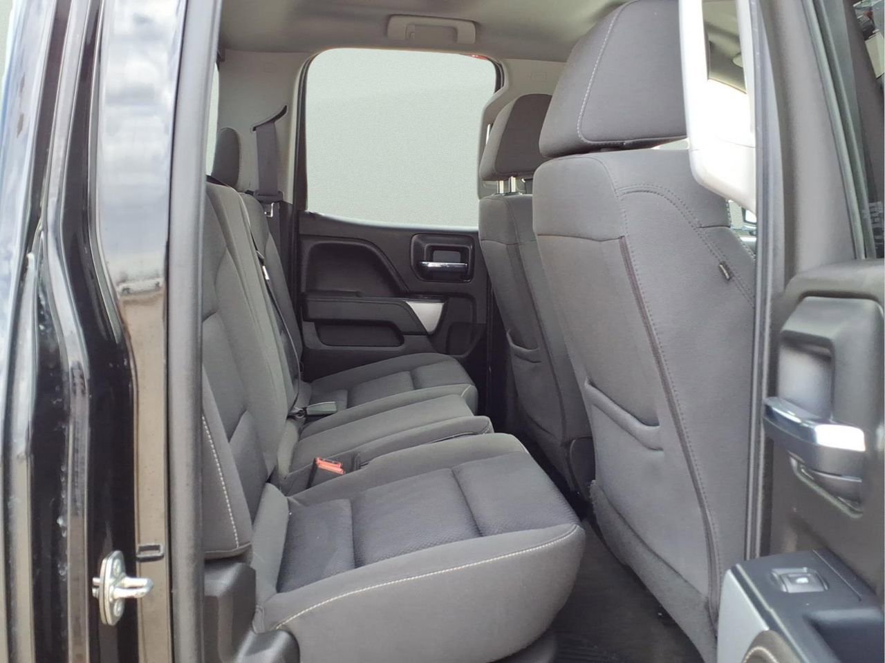 Used 2017 Chevrolet Silverado 1500 LT w/ Midnight Edition image 24