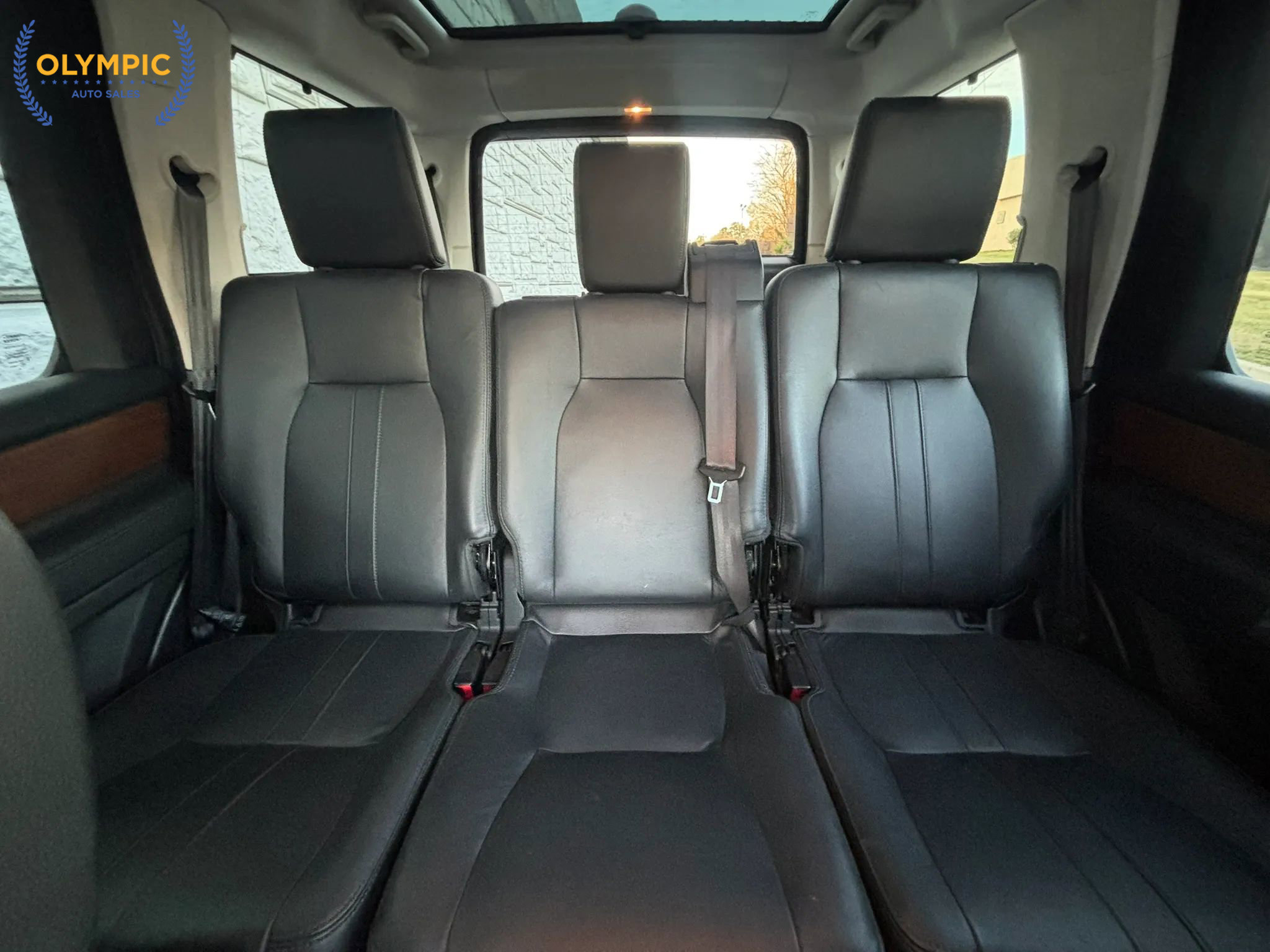 Used 2016 Land Rover LR4 HSE image 41