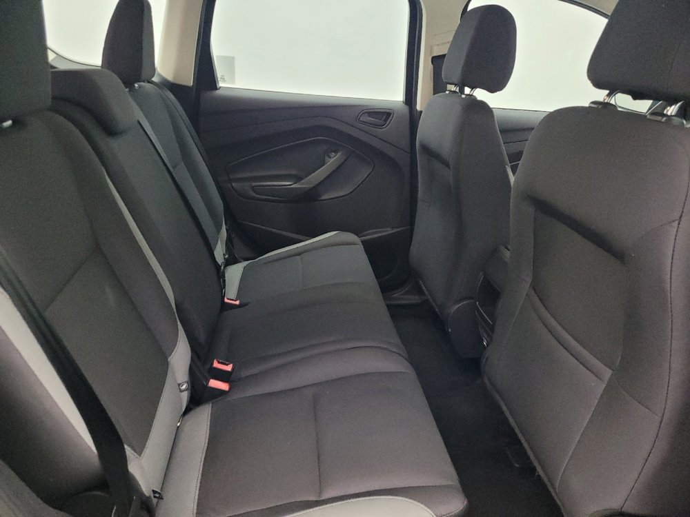 Used 2016 Ford Escape S FWD image 19