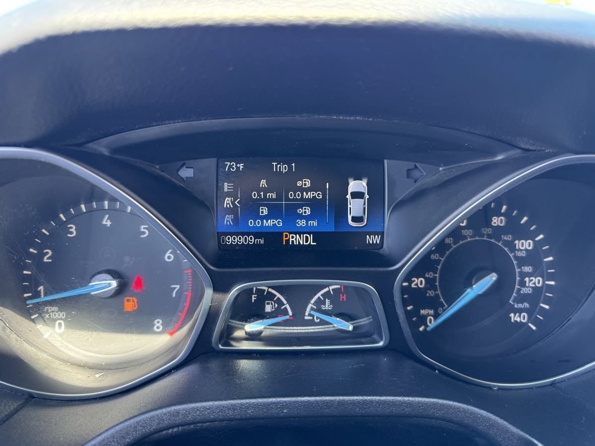Used 2017 Ford Focus SE FWD image 23