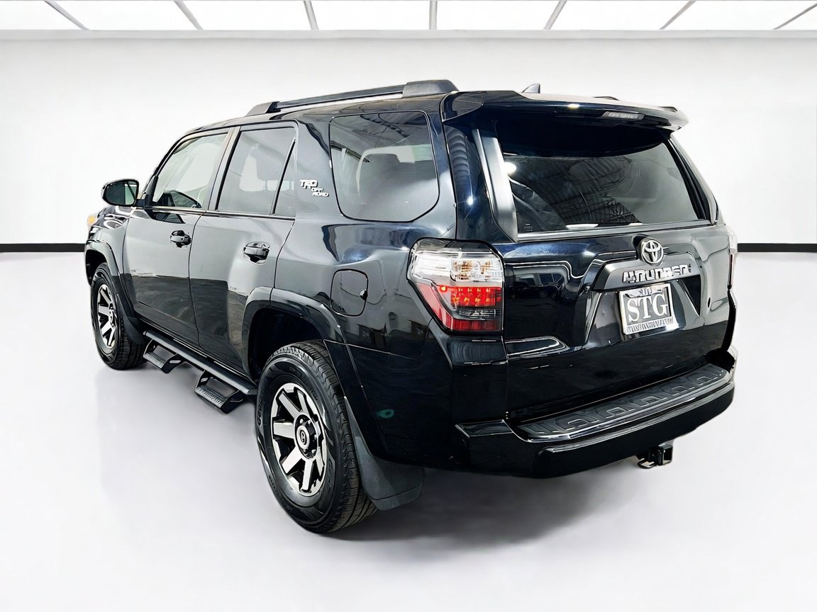 Used 2022 Toyota 4Runner TRD Off-Road AWD/4WD image 6