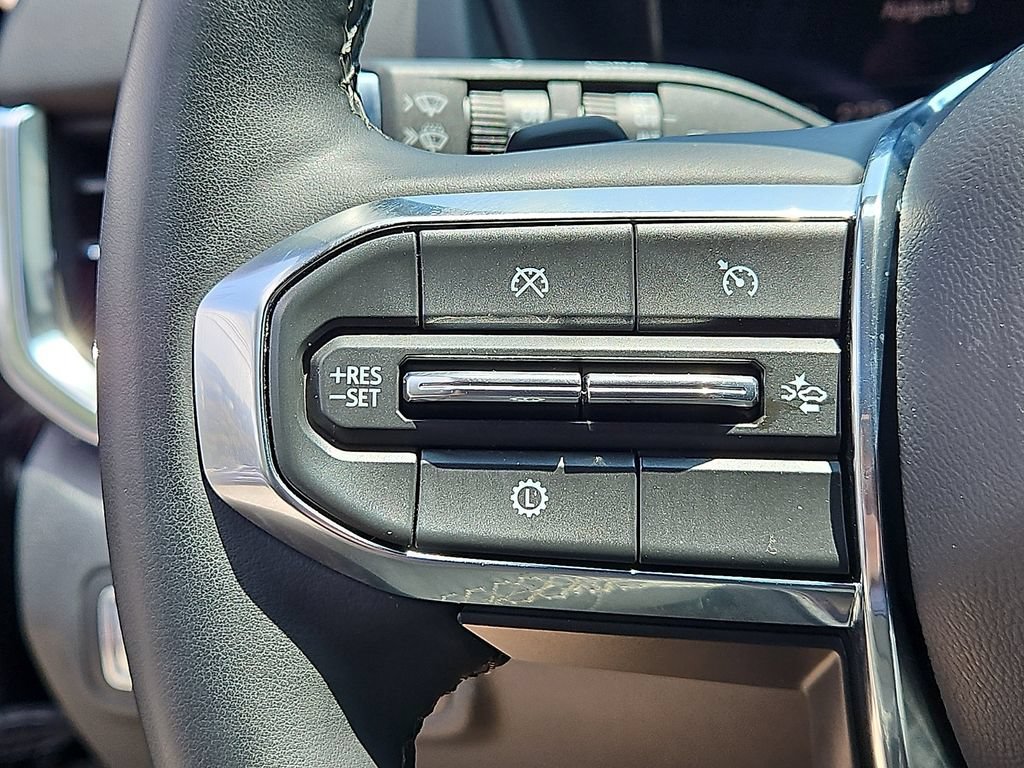 Used 2025 GMC Terrain Elevation FWD image 21