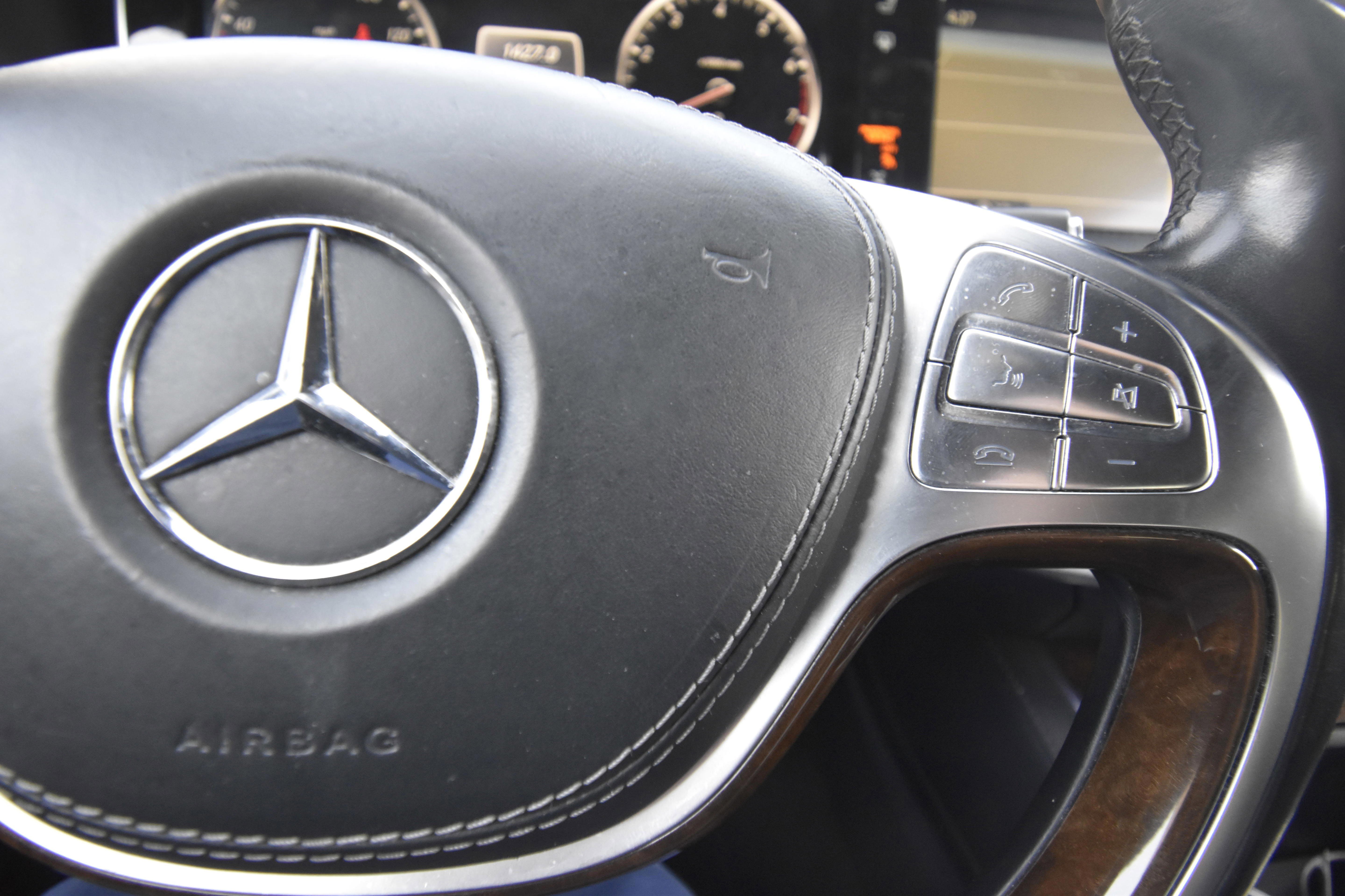 Used 2014 Mercedes-Benz S 550 Sedan image 15