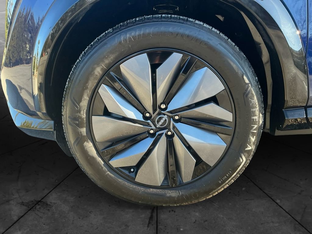 Used 2024 Nissan Ariya AWD image 15