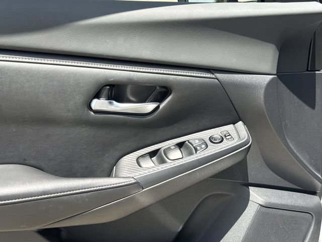 Used 2021 Nissan Sentra SV FWD image 24