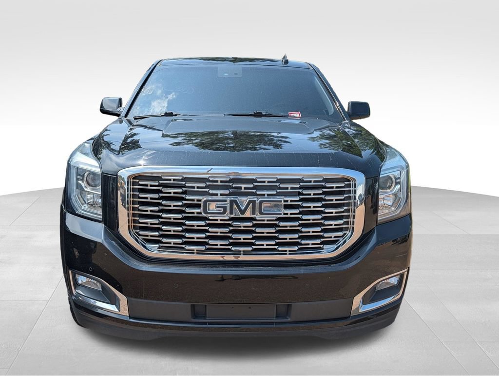 Used 2016 GMC Yukon Denali w/ Open Road Package AWD/4WD image 3