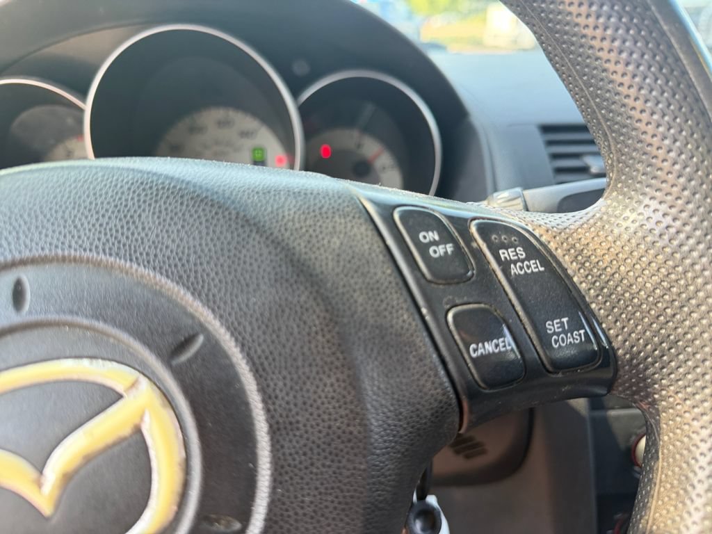 Used 2008 MAZDA MAZDA3 i Touring FWD image 18
