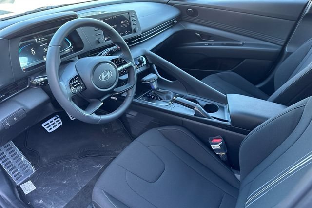 Certified 2026 Hyundai Elantra Sport FWD image 8