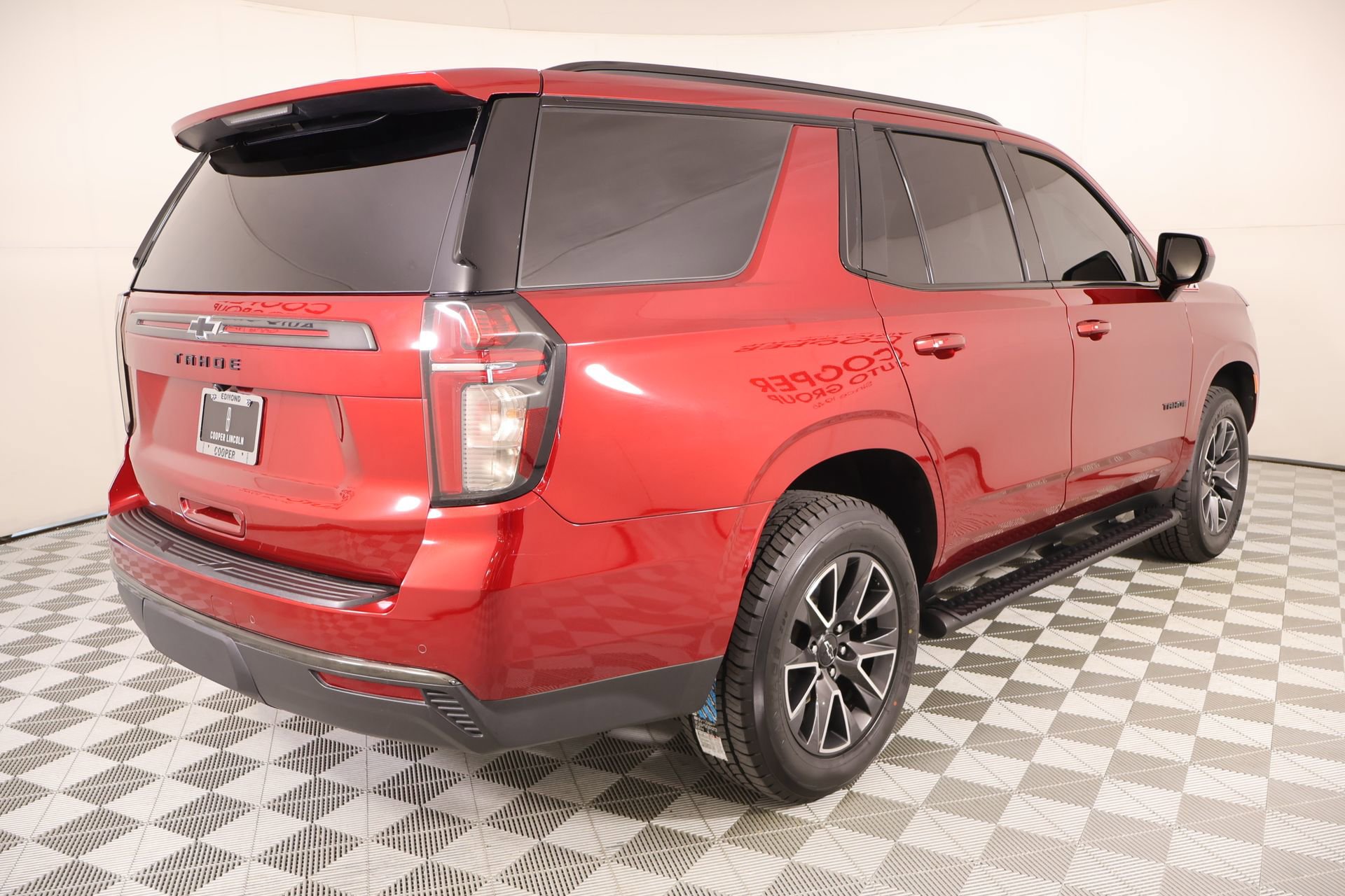 Used 2021 Chevrolet Tahoe Z71 AWD/4WD image 21