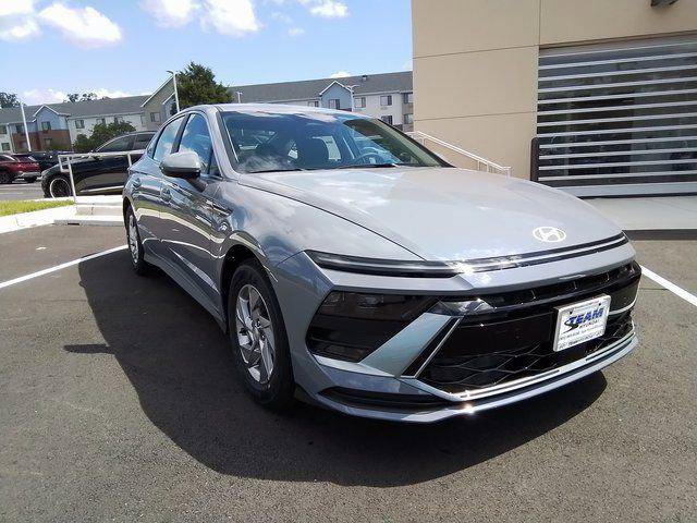 New 2025 Hyundai Sonata SE