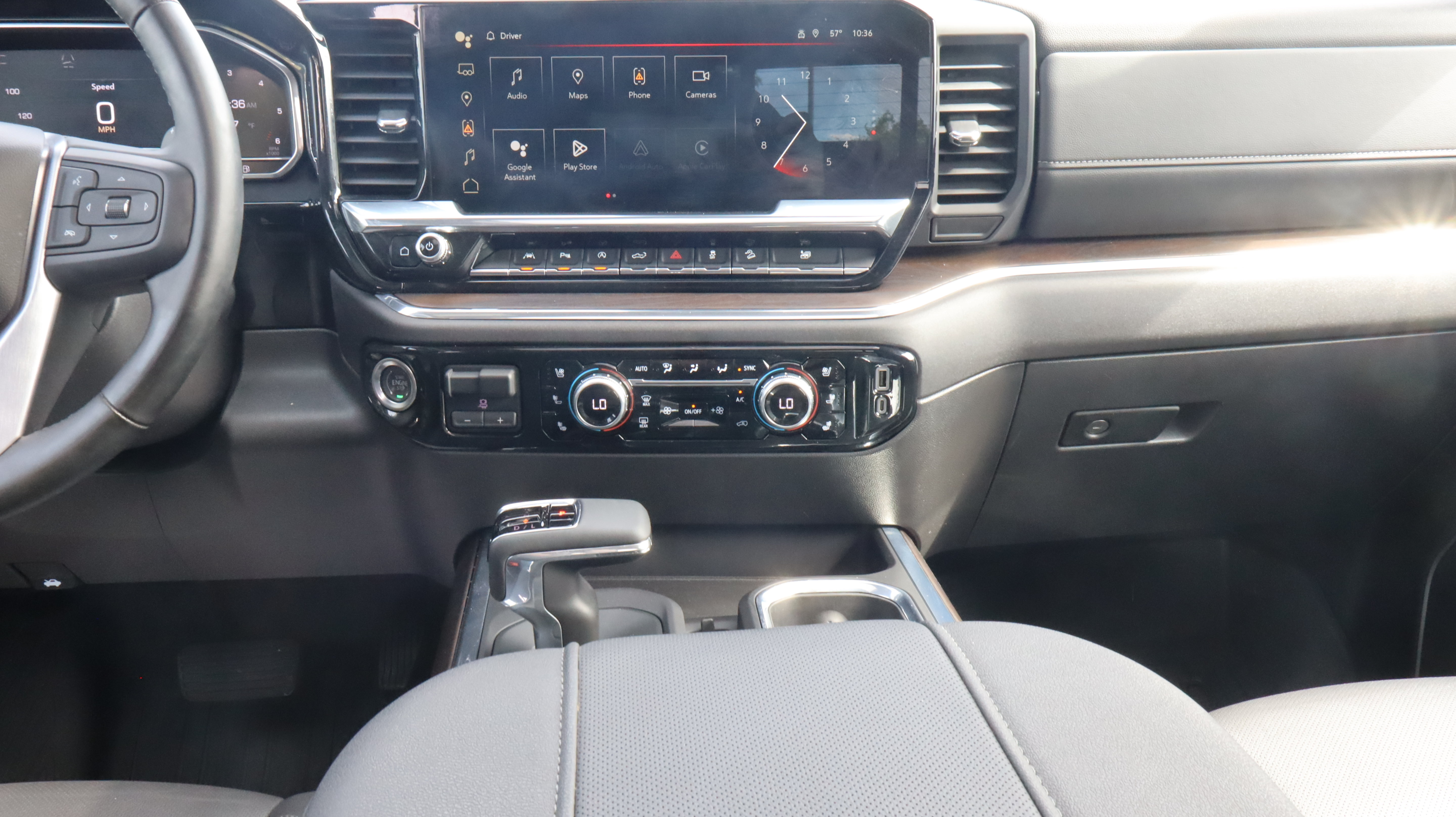 Used 2024 GMC Sierra 1500 SLT w/ SLT Premium Plus Package AWD/4WD image 12