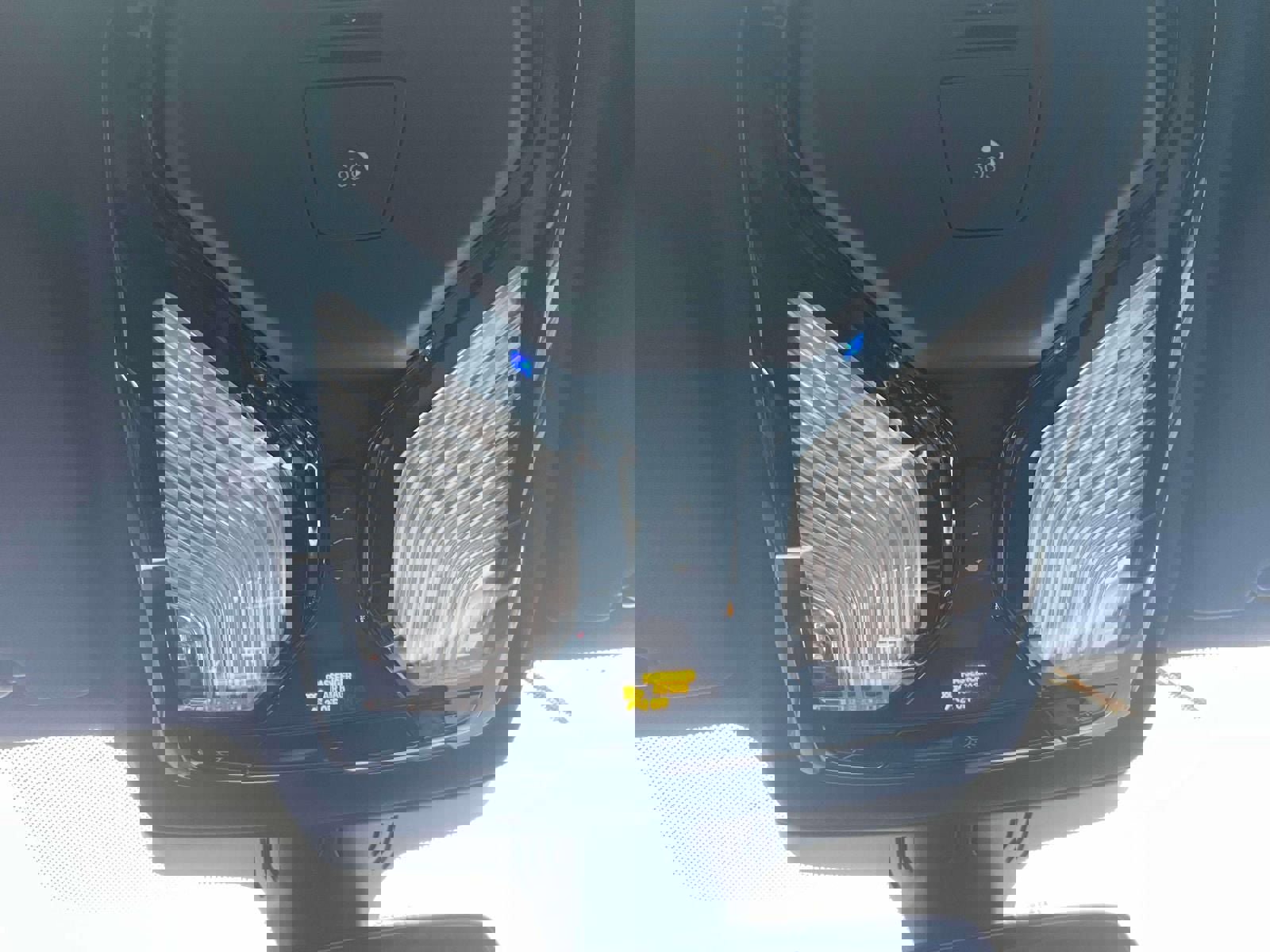 Used 2023 BMW M550i xDrive w/ Executive Package image 31