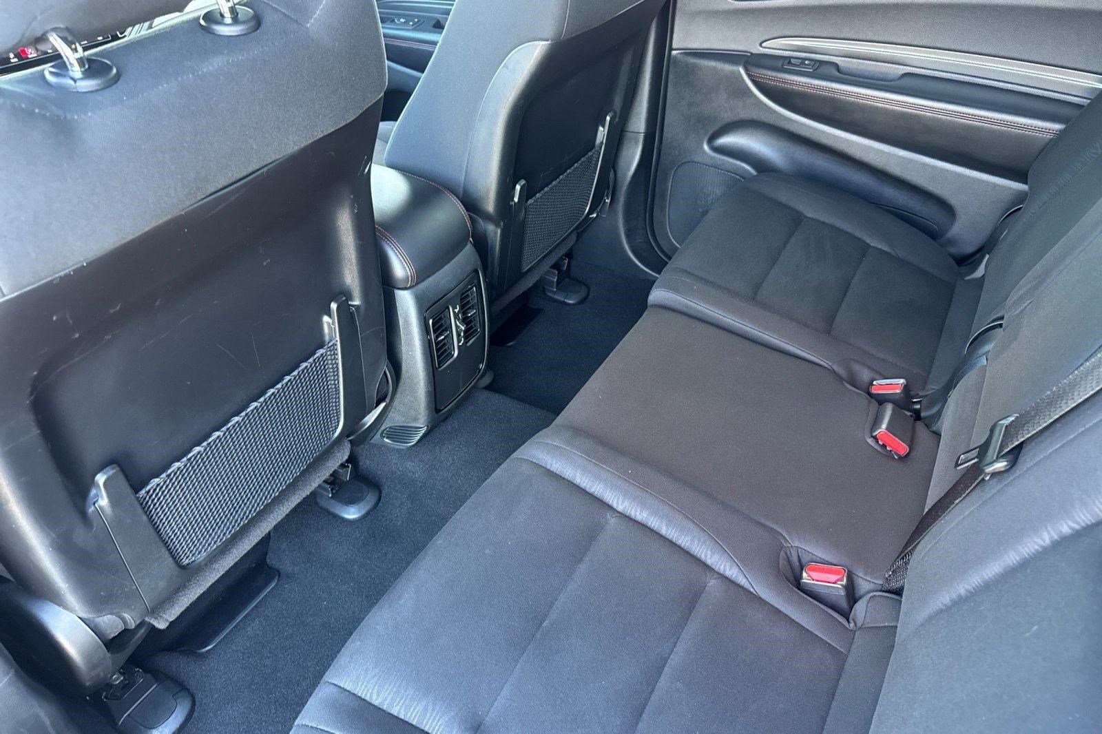 Used 2025 Dodge Durango GT image 27