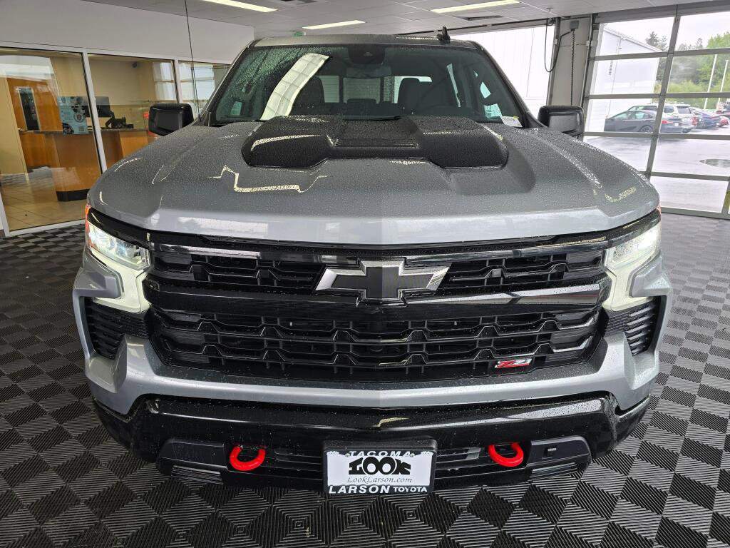 Used 2025 Chevrolet Silverado 1500 LT Trail Boss w/ Convenience Package II AWD/4WD image 8
