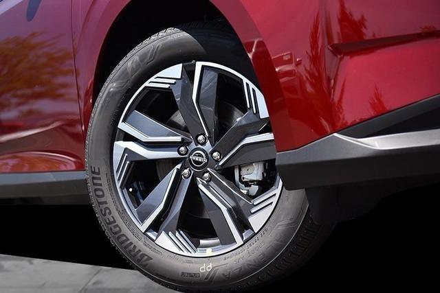 New 2025 Nissan Murano SL image 3