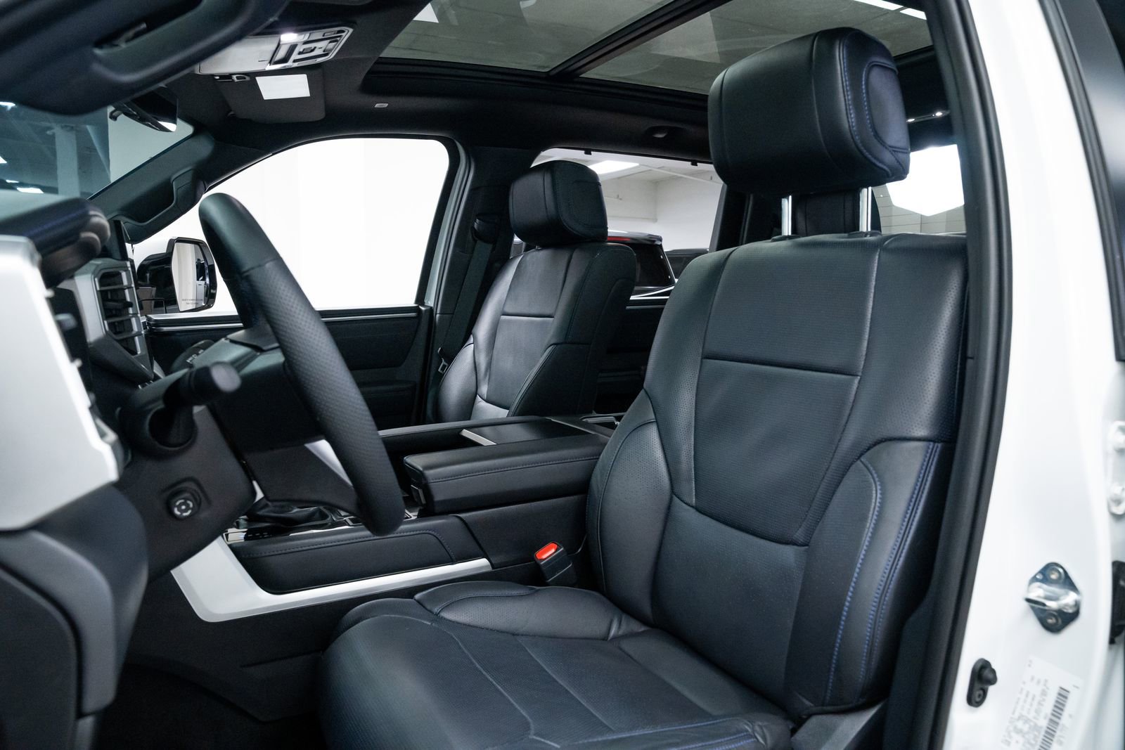 Used 2025 Toyota Tundra Platinum image 16