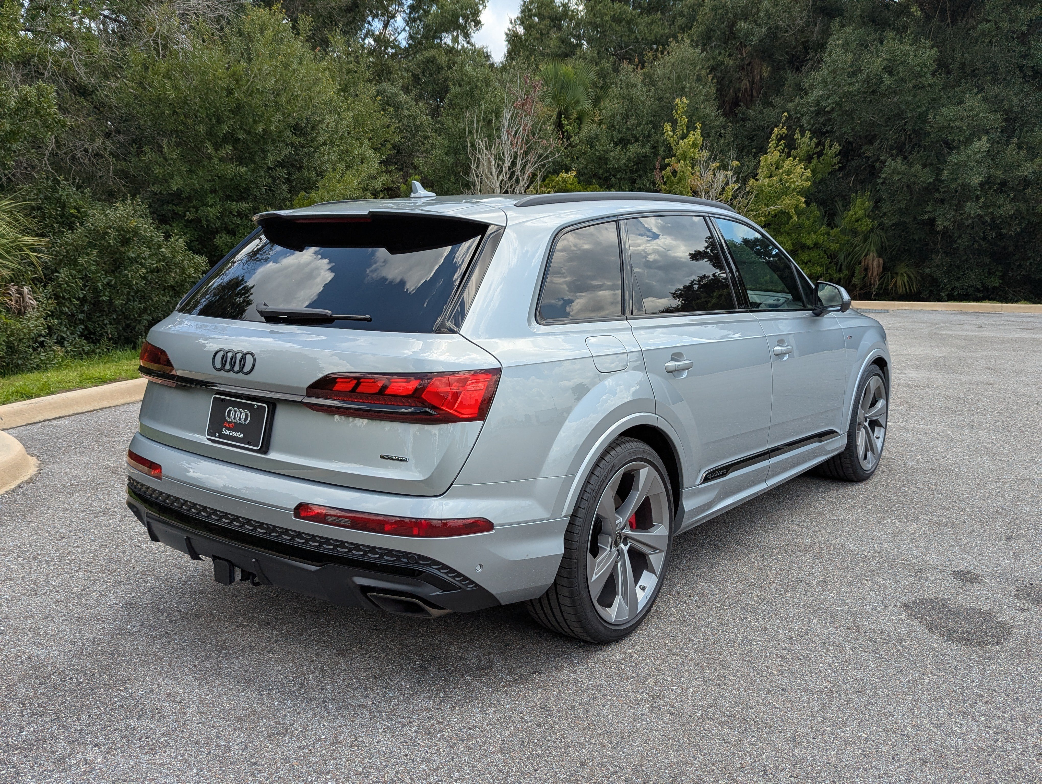 New 2026 Audi Q7 3.0T Prestige AWD/4WD image 7
