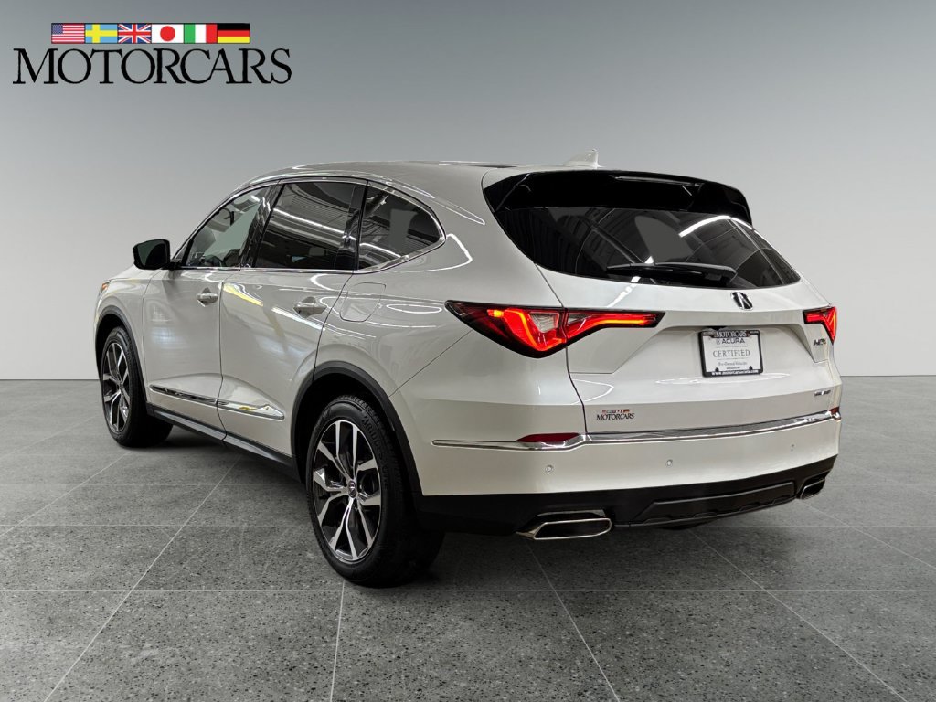 Certified 2024 Acura MDX w/ Technology Package AWD/4WD image 5