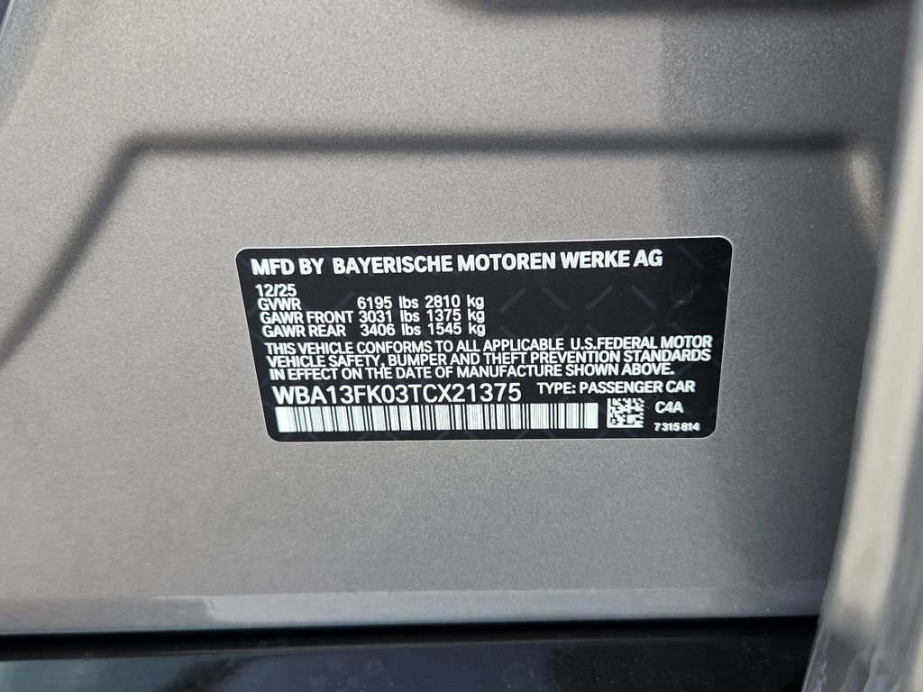 New 2026 BMW 550e xDrive image 22